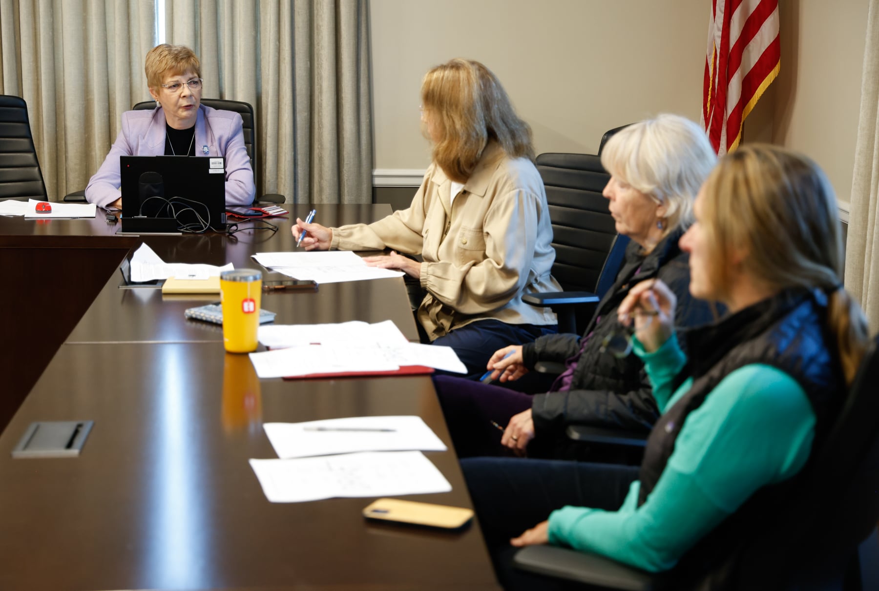 Rep. Zawistowski hosts a meeting of the cross-border CT River Community group